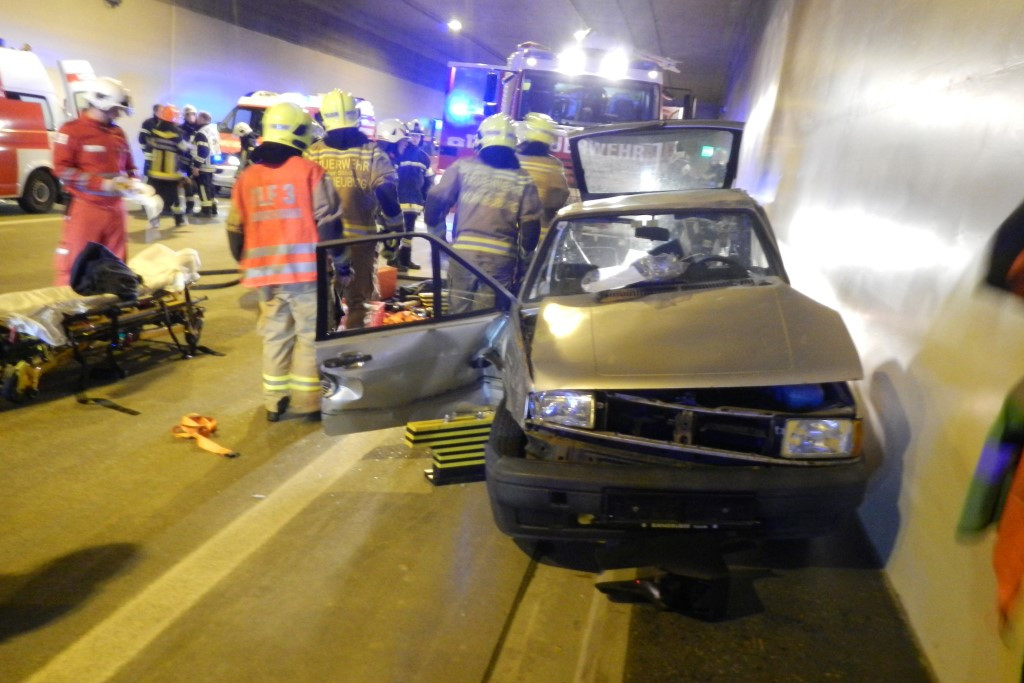 Tunnelübung Tradenbergtunnel