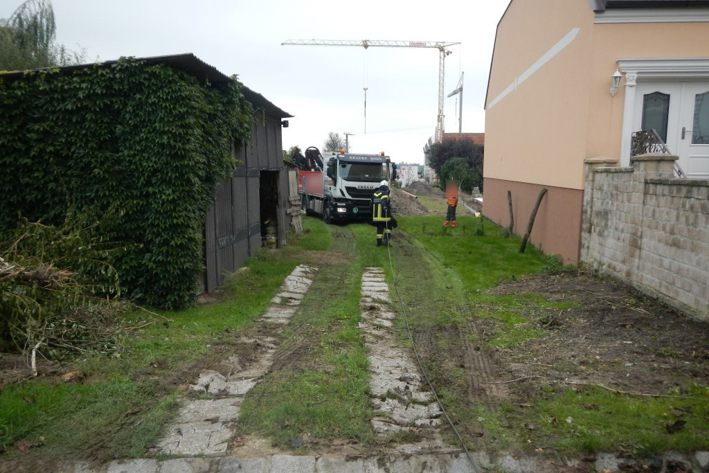 T1 – LKW Bergung Schulgasse