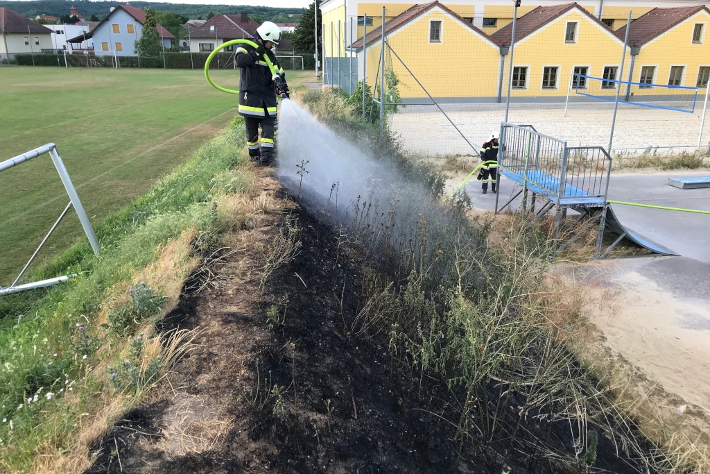 B1 - Flurbrand Skaterplatz